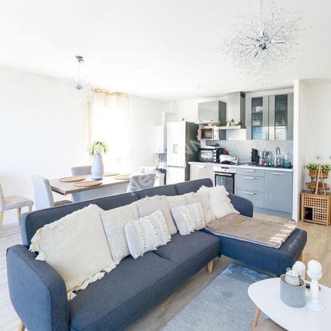 Ideal Investisseur ? Bel Appartement T2 avec terrasse et parking - Amiens Sud