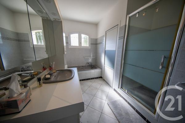 Maison à vendre  6 pièces - 129,79 m2 ST MEDARD EN JALLES - 33