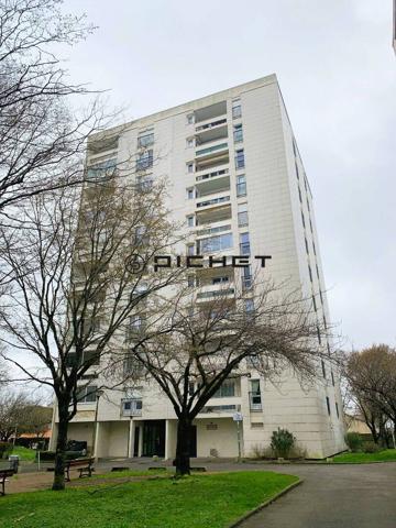 Appartement 4 pièces 84 m² ANGOULEME - 16000