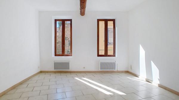 À vendre : Appartement spacieux de 4 pièces à Carpentras