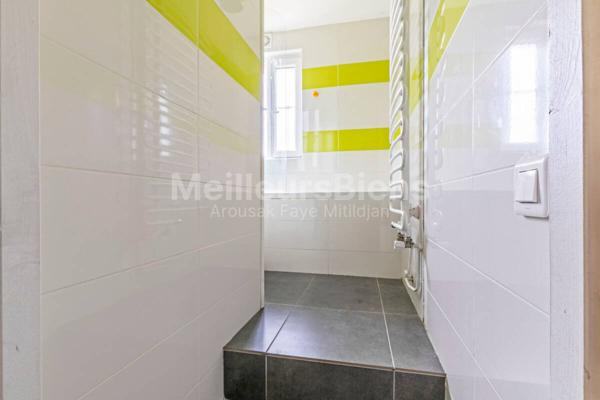 MAISON FAMILIALE DE VILLE AVEC CACHET ANCIEN - 90 M² ENVIRON (110 AU SOL) - 4 CHAMBRES - TERRAIN 120 M² ENVIRON - TERRASSE - JARDINET -  PARKING