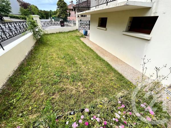 Maison à vendre  6 pièces - 137 m 2   VERDUN  - 55