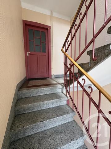 Immeuble à vendre  199 m 2   MONTIGNY LES METZ  - 57