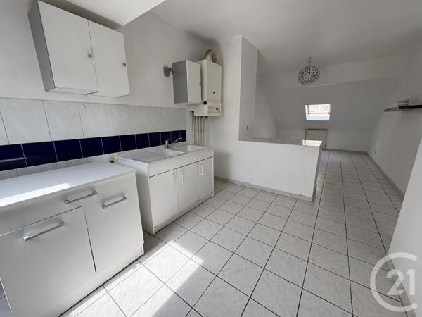 Immeuble à vendre  199 m 2   MONTIGNY LES METZ  - 57