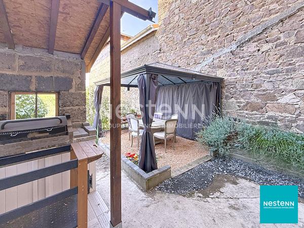 A 10 min de Feurs, ROZIER-EN-DONZY, maison rénovée de 68,92 m2 habitables sur terrain 763 m2 avec grand garage