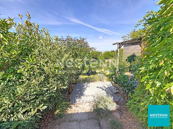 A 10 min de Feurs, ROZIER-EN-DONZY, maison rénovée de 68,92 m2 habitables sur terrain 763 m2 avec grand garage