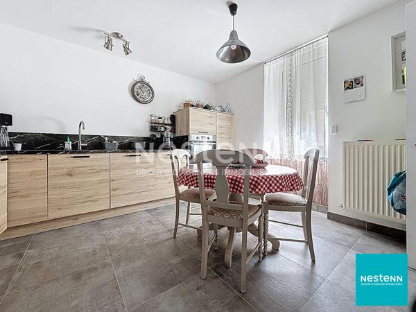 A 10 min de Feurs, ROZIER-EN-DONZY, maison rénovée de 68,92 m2 habitables sur terrain 763 m2 avec grand garage