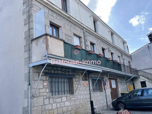 Immeuble à vendre 11 pièces de 260 m²