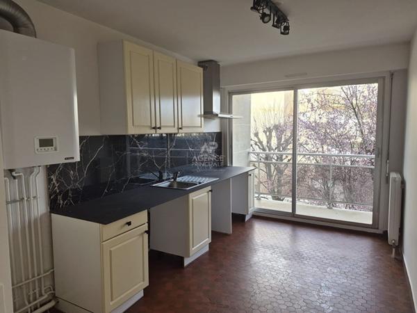 Appartement Saint Germain En Laye 3 pièce(s) 68.02 m2 599 000 € ** - Référence 17884