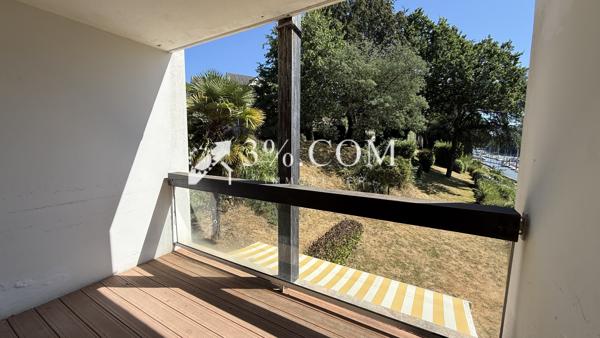 Appartement
                                                                                                                                                                                                                                                                                                                        4 pièce(s)                                                                                                                                                                                                          2 chambre(s)                                                                                                                                                                                                          82.39  m²