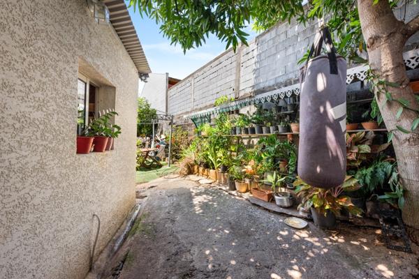 Maison à vendre 4 pièces SAINT GILLES LES BAINS (974)