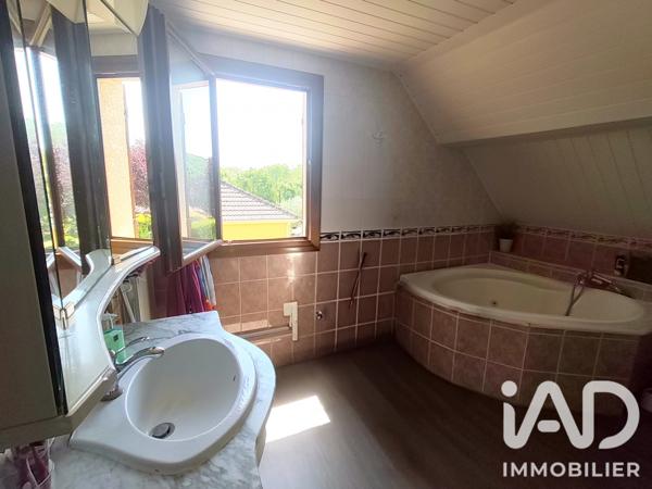 Maison à vendre 6 pièces 132 m² Buchères