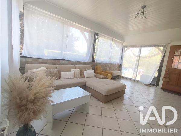 Maison à vendre 6 pièces 132 m² Buchères