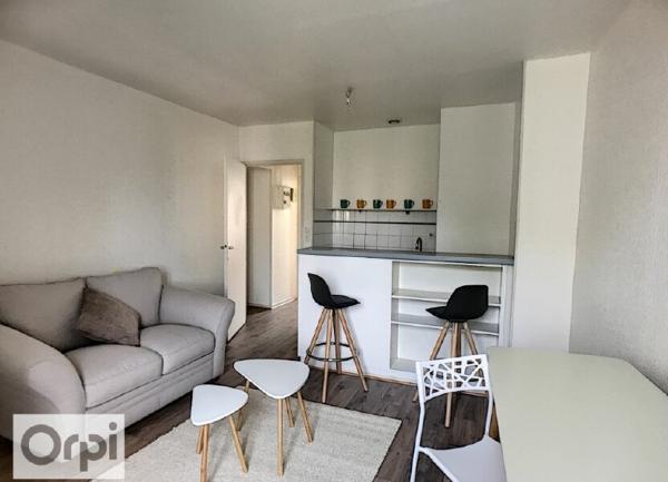 Appartement à louer  2 pièces • 33,96 m2 Montluçon
