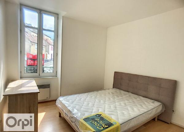 Appartement à louer  2 pièces • 33,96 m2 Montluçon