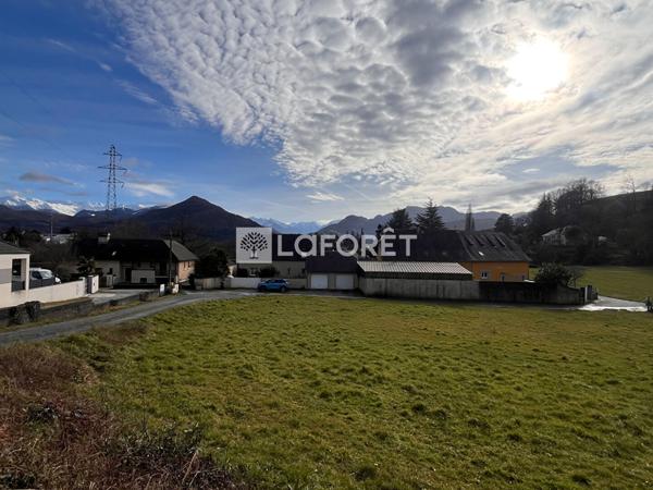 Achat terrain près de LOURDES - 831 m² - 81 900 €