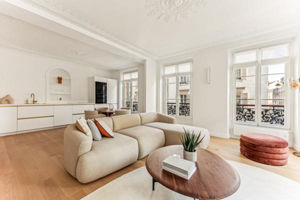 Vente Appartement de luxe Paris 7 4 Pièces 79 m²