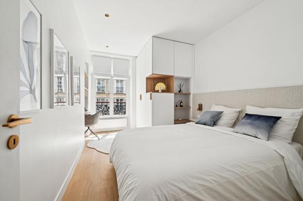 Vente Appartement de luxe Paris 7 4 Pièces 79 m²