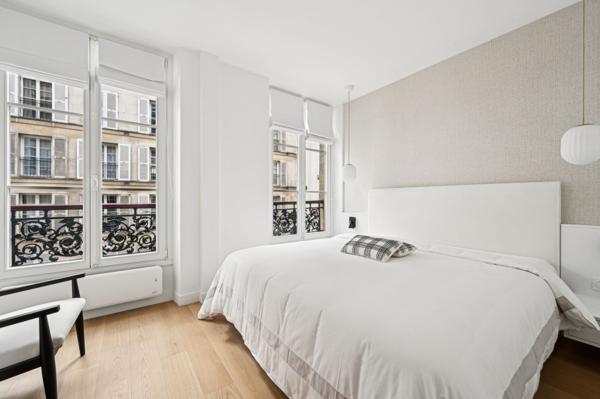Vente Appartement de luxe Paris 7 4 Pièces 79 m²