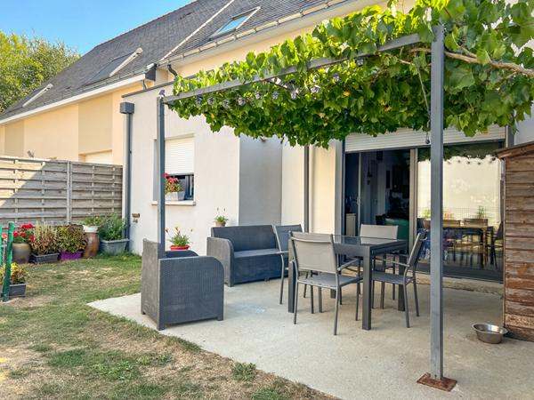 Maison de 3 chambres à Trélazé avec jardin et garage pour investisseurs !