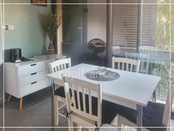 Studio meublé – Secteur Port, Plages et Commerces