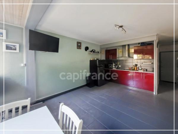 Studio meublé – Secteur Port, Plages et Commerces