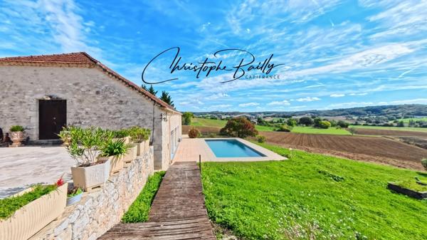Lauzerte, Tarn-et-Garonne (82) — Propriété rénovée en pierres près de Montauban avec piscine