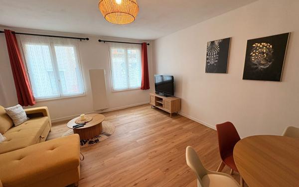 Appartement à vendre    3 pièces • 65 m2 Saint-Aignan