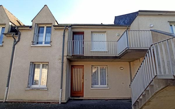 Appartement à vendre    3 pièces • 65 m2 Saint-Aignan