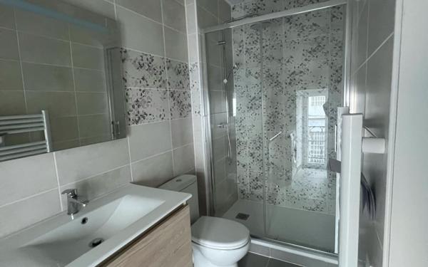 Appartement à louer    2 pièces •  Aire-sur-l'Adour