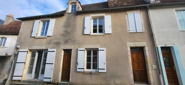 Bel immeuble 2 logements pour locatif