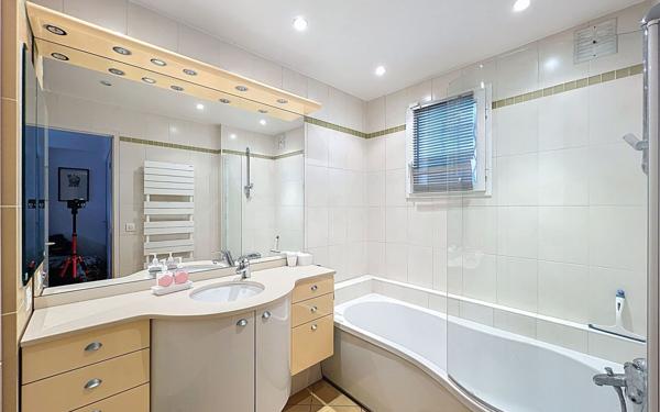 Maison à vendre    4 pièces •  Bry-sur-Marne