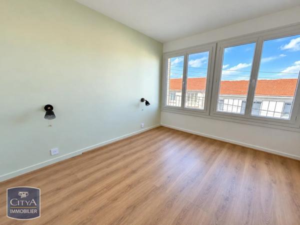Appartement à louer 4 pièces 82.55m² Chamalières (63400)