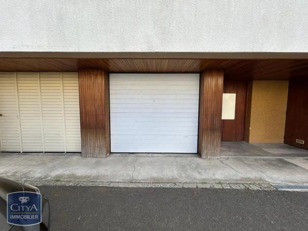 Appartement à louer 4 pièces 82.55m² Chamalières (63400)