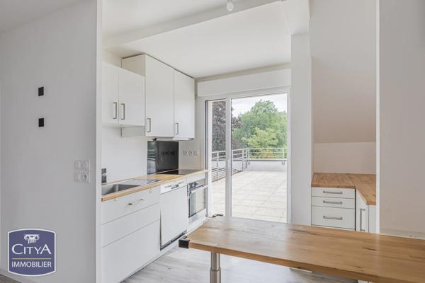 Appartement à vendre 4 pièces 94.6m² La Ville-aux-Dames (37700)