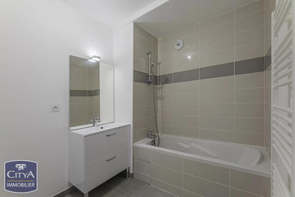 Appartement à vendre 4 pièces 94.6m² La Ville-aux-Dames (37700)