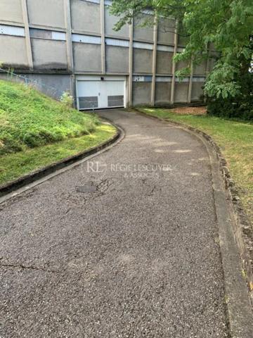 Parking / Box à louer à Lyon (69005)