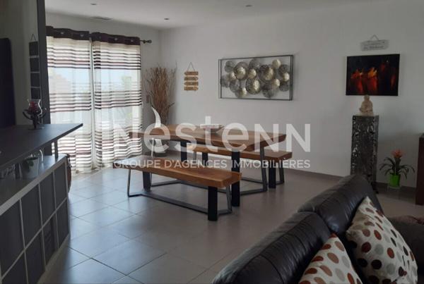 Maison plain pied avec piscine 4 pièce(s) 101 m2