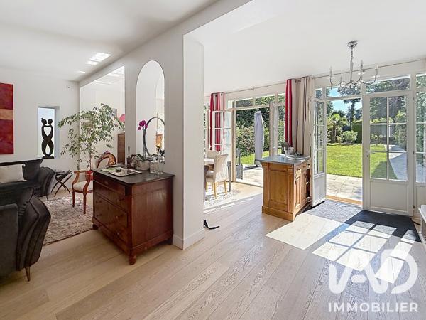 Maison à vendre 7 pièces 193 m² Vaucresson