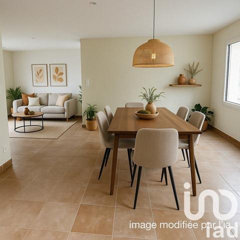 Maison 6 pièces de 114 m² à Sautron (44880)