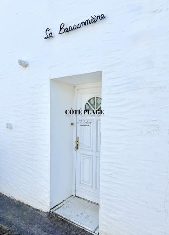 Saint-Palais-sur-Mer (17420) Maison familiale avec piscine à 2 km de la plage - Quartier calme proche commodités - PRIX DE VENTE 387.000€