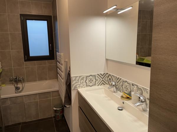 Maison 3 chambres 102m² 5660m²