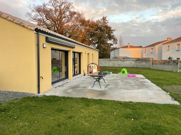 Maison 3 chambres 102m² 5660m²