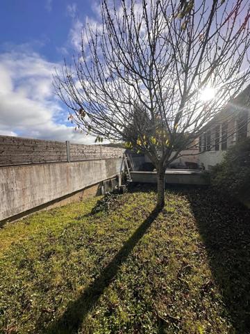 Vente                                                      Maison
                        
                                                            à Chaumontel