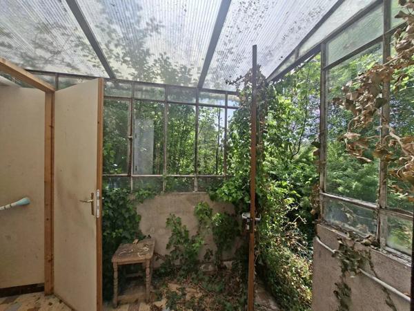 Vente                                                      Maison de village
                        
                     3 pièces                      77 m2                     à L'Isle-sur-le-Doubs