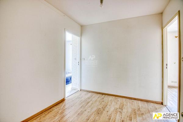 Versailles Notre-Dame Pars Appartement duplex 6 pièce(s) 150 m² carrez situé au 3ème et dernier étage avec ascenseur, balcon, cave et parkings 1 596 500 € **  - Référence  28361