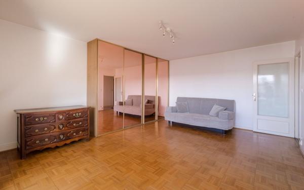 Appartement à vendre    2 pièces • 44 m2 Lyon 6