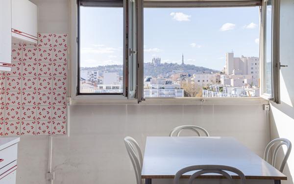 Appartement à vendre    2 pièces • 44 m2 Lyon 6