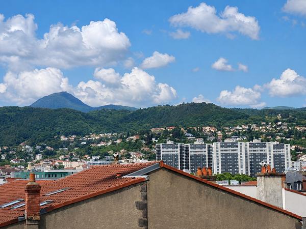 Charme, volumes et emplacement premium au coeur de Clermont - 161,5 m² - Vue Puy-de-Dôme