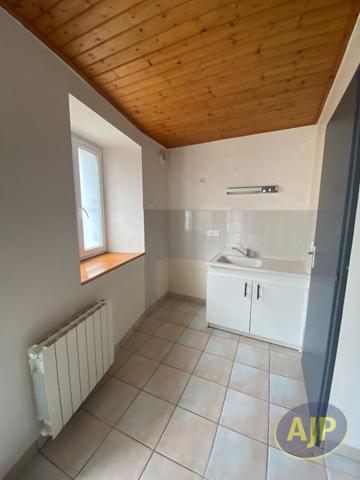 Location maison Saint Christophe Du Ligneron : 395 € - AJP Immobilier Challans